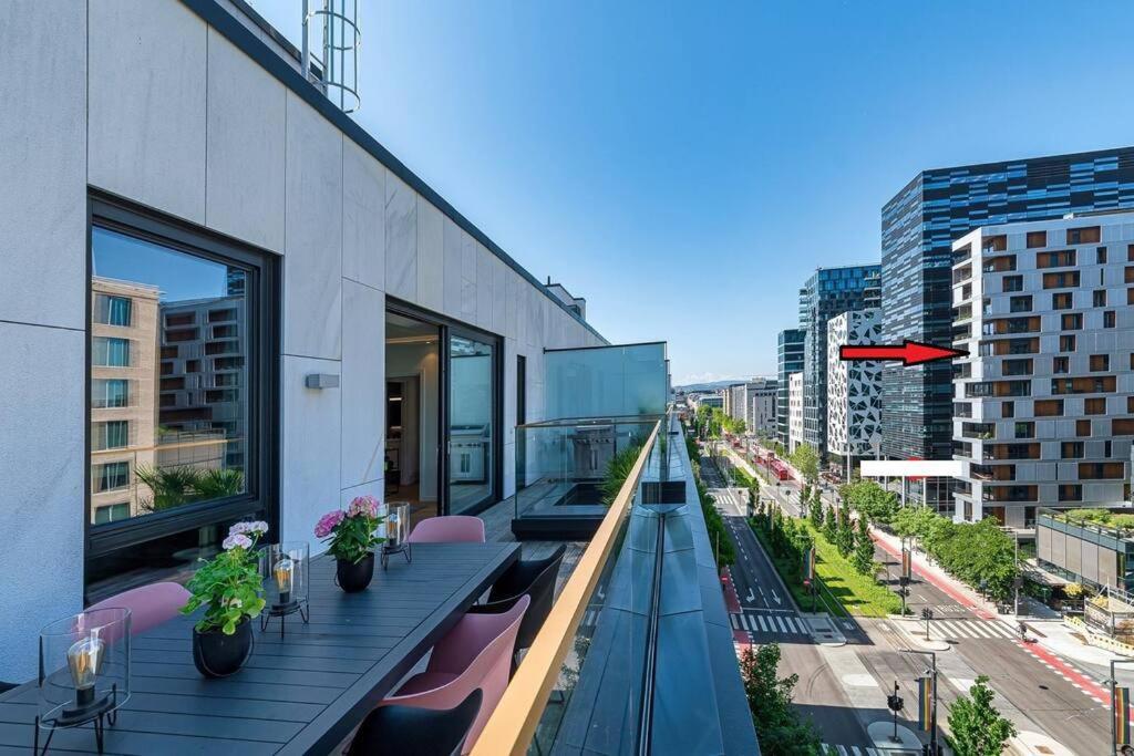 Modern 3Bed Room Sea View Apartment @ Oslo Barcode ภายนอก รูปภาพ